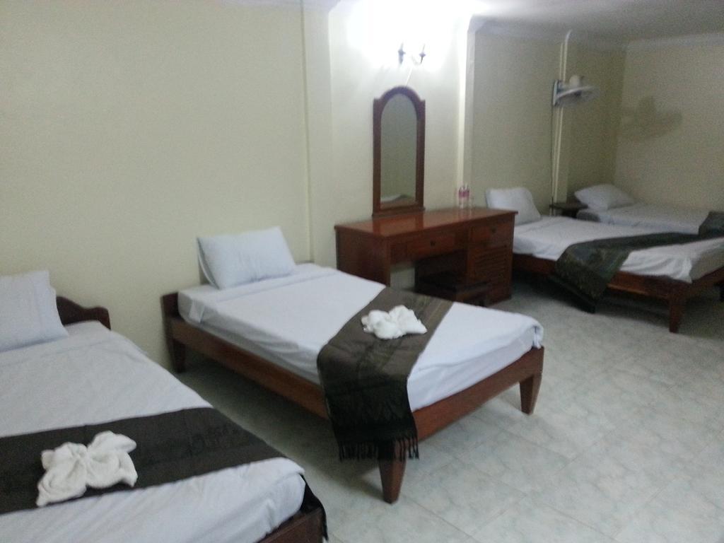 Tan Kimlong Guesthouse Siem Reap Room photo